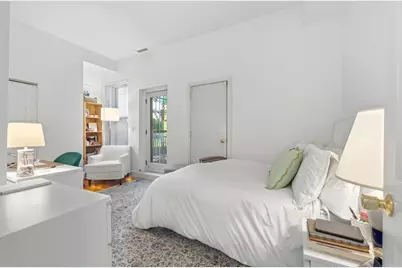 45 Rutland St #2, Boston, MA 02118 - Photo 9