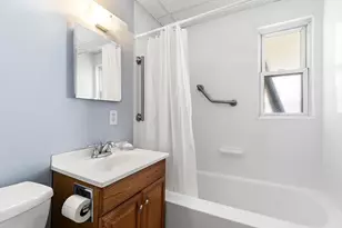 15 Quincy St, Medford, MA 02155 - Photo 13