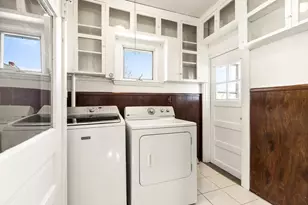 15 Quincy St, Medford, MA 02155 - Photo 15