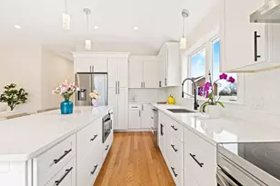 2 Old County Rd, Salisbury, MA 01952 - Photo 9