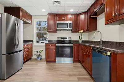 95 S Main St #2, North Brookfield, MA 01535 - Photo 5
