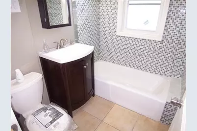 20 Roselin #20, Quincy, MA 02169 - Photo 5