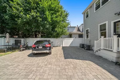 36 Trull St #1, Somerville, MA 02145 - Photo 35