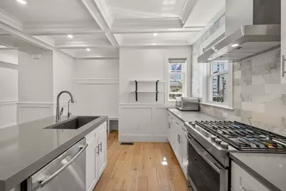 36 Trull St #1, Somerville, MA 02145 - Photo 5