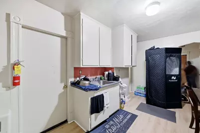 109 Grover St, Springfield, MA 01104 - Photo 11
