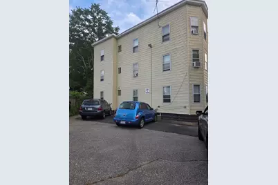109 Grover St, Springfield, MA 01104 - Photo 3