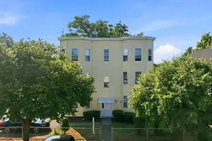 109 Grover St, Springfield, MA 01104 - Photo 1