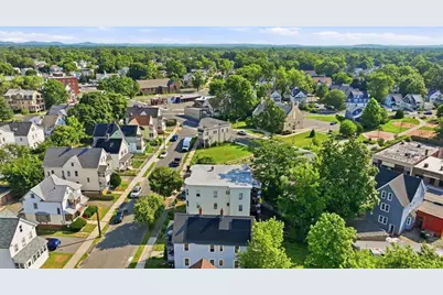 109 Grover St, Springfield, MA 01104 - Photo 9
