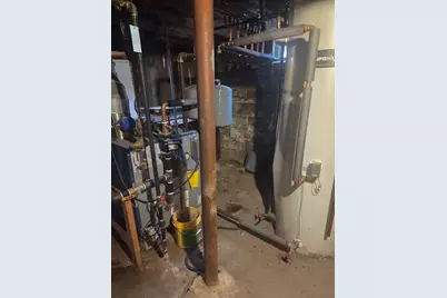 109 Grover St, Springfield, MA 01104 - Photo 19