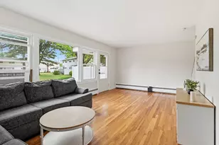237 Greenwood Terrace, Chicopee, MA 01022 - Photo 3