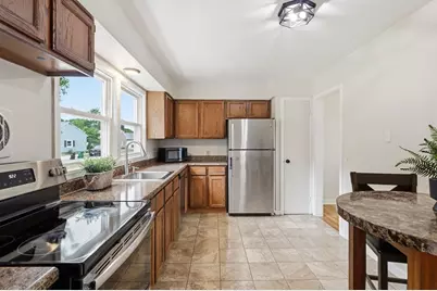 237 Greenwood Ter. #237, Chicopee, MA 01022 - Photo 5