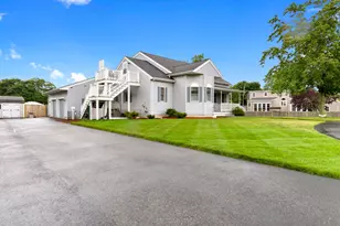 4 Calas Cir, Peabody, MA 01960 - Photo 1