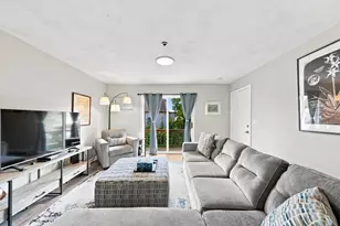 434 Linden St, Fall River, MA 02720 - Photo 9