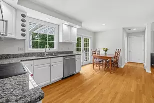 16 King Philip Path, Mendon, MA 01756 - Photo 9