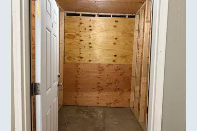 87 Tremont Street, New Bedford, MA 02740 - Photo 3