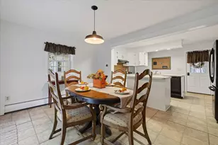 11 Foster St, Oxford, MA 01540 - Photo 7