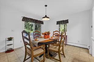 11 Foster St, Oxford, MA 01540 - Photo 9