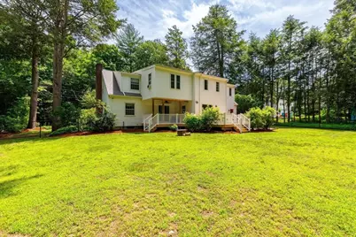 11 Foster St, Oxford, MA 01540 - Photo 37