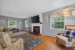11 Foster St, Oxford, MA 01540 - Photo 13