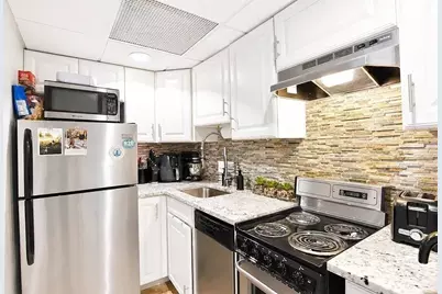 464 Commonwealth Avenue #33, Boston, MA 02215 - Photo 5