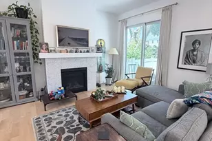 15 Emaerald St, Newton, MA 02458 - Photo 5