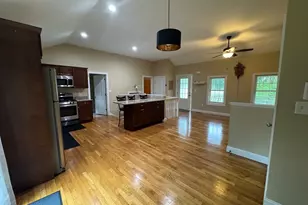 112 High St, Carver, MA 02330 - Photo 9