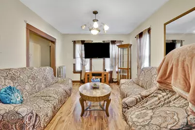 46-48 Narragansett, Springfield, MA 01107 - Photo 15