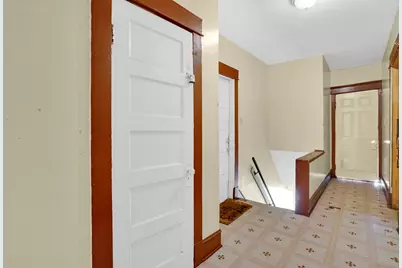 46-48 Narragansett, Springfield, MA 01107 - Photo 19
