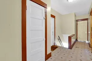 46-48 Narragansett, Springfield, MA 01107 - Photo 19