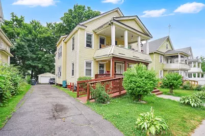 46-48 Narragansett, Springfield, MA 01107 - Photo 3