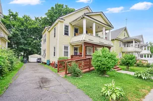 46-48 Narragansett, Springfield, MA 01107 - Photo 3