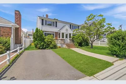 126 Brookfield, Winthrop, MA 02152 - Photo 3