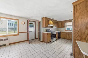 126 Brookfield, Winthrop, MA 02152 - Photo 11