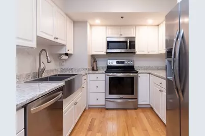 250 Hammond #310S, Newton, MA 02467 - Photo 5