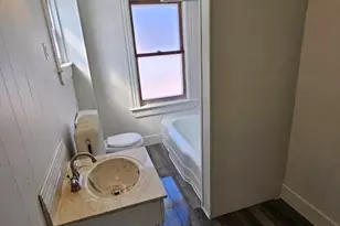 21 Elliott St, Westminster, MA 01473 - Photo 9