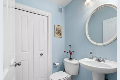 25 Whiting Ln #25, Hingham, MA 02043 - Photo 9