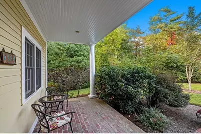 25 Whiting Ln #25, Hingham, MA 02043 - Photo 5