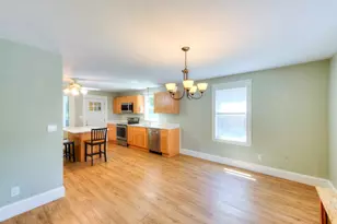 148 Whitmarsh Ave, Worcester, MA 01606 - Photo 11