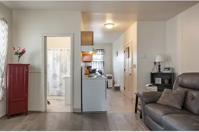 50-52 Princeton St, New Bedford, MA 02745 - Photo 23