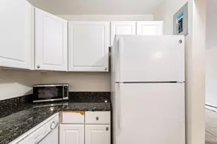 10 Williams St, Watertown, MA 02472 - Photo 5