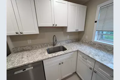 2 Berry Street #3, Danvers, MA 01923 - Photo 5