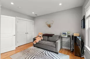 1080 Adams St, Boston, MA 02124 - Photo 15