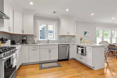 1080 Adams St #2, Boston, MA 02124 - Photo 3