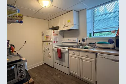 34A Park St #B8, Brookline, MA 02446 - Photo 3