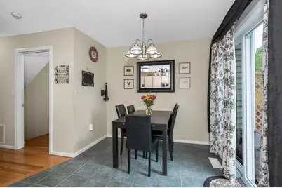 95 Tennis Plaza Rd #7, Dracut, MA 01826 - Photo 9
