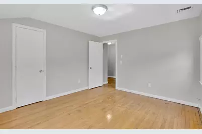 57-59 E Bay Path Ter, Springfield, MA 01109 - Photo 21