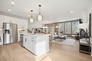 24 Emerald Run, Shrewsbury, MA 01545 - Photo 5