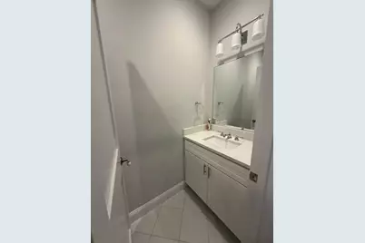 719 East 5T #2, Boston, MA 02127 - Photo 7