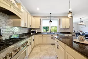 155 Parker Ln, Ludlow, MA 01056 - Photo 9