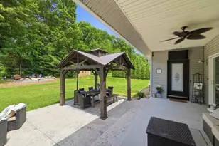 155 Parker Ln, Ludlow, MA 01056 - Photo 39